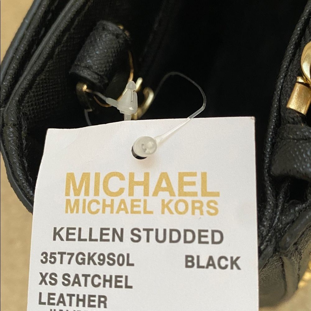 Michael Kors Purse - Picture 4 of 4